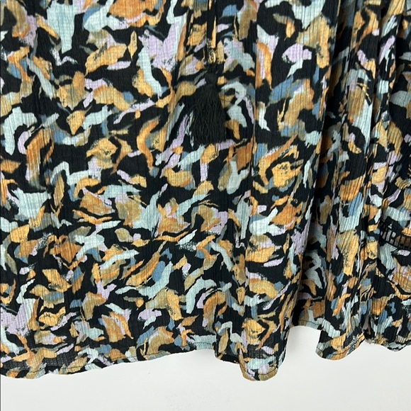 Zac & Rachel Graphic Black Yellow Gold and Blue Long Sleeve Blouse Size Medium - Picture 7 of 10